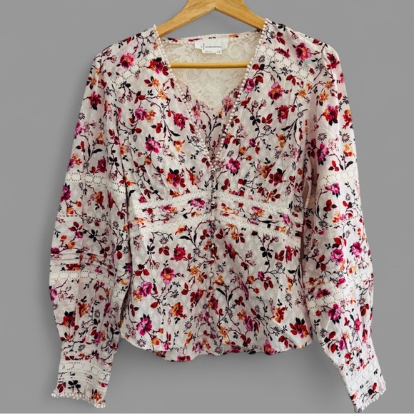 Anthropologie-Floral lace long sleeve blouse-Size 4-EUC - Picture 3 of 13